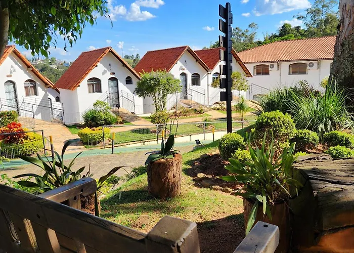 Hotel com tênis: Hotel Akropolis